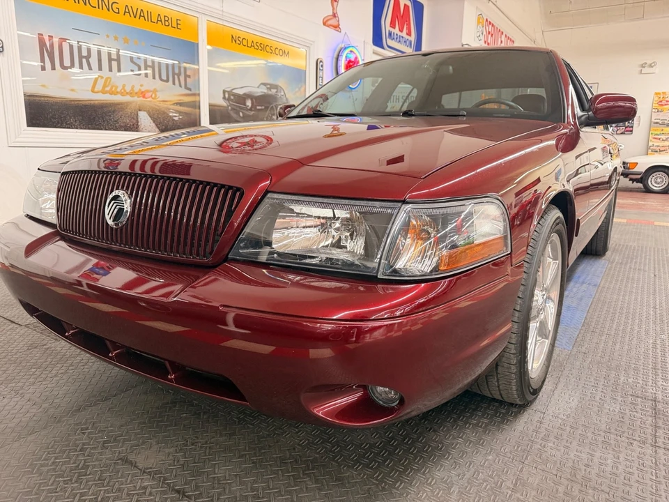 2004 Mercury Marauder - Image 9 of 21