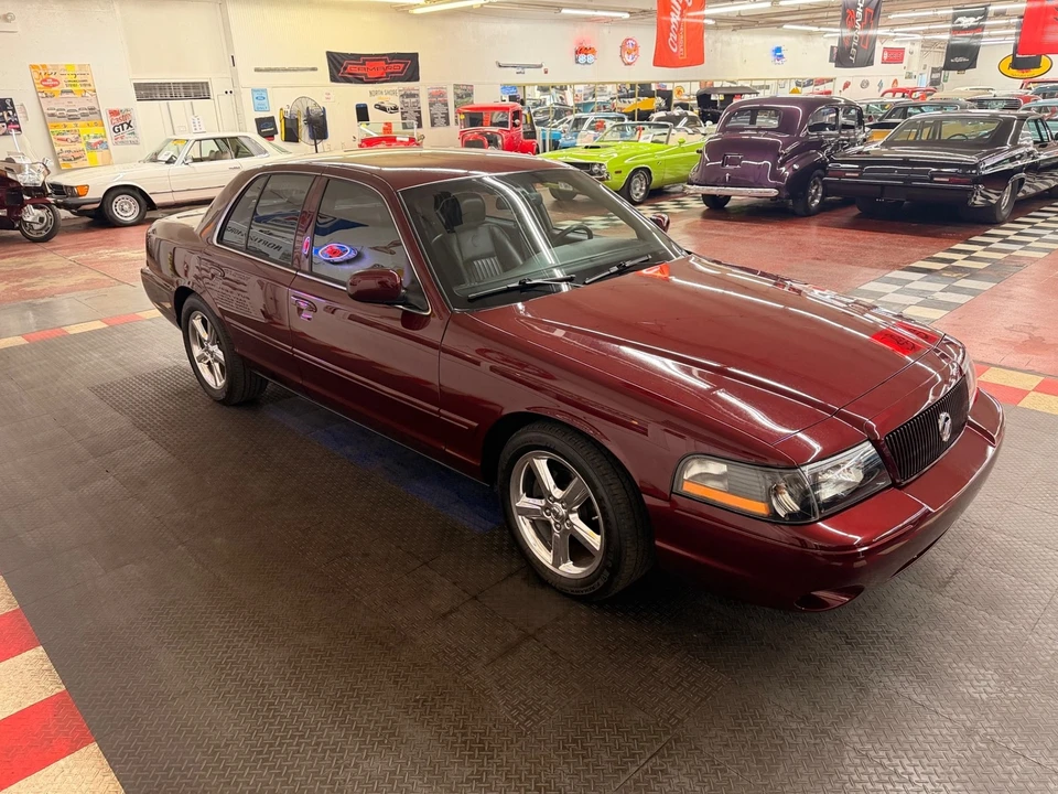 2004 Mercury Marauder - Image 12 of 21