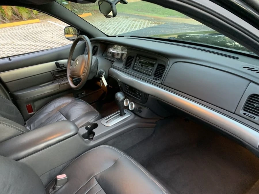 2004 Mercury Marauder - Image 15 of 20
