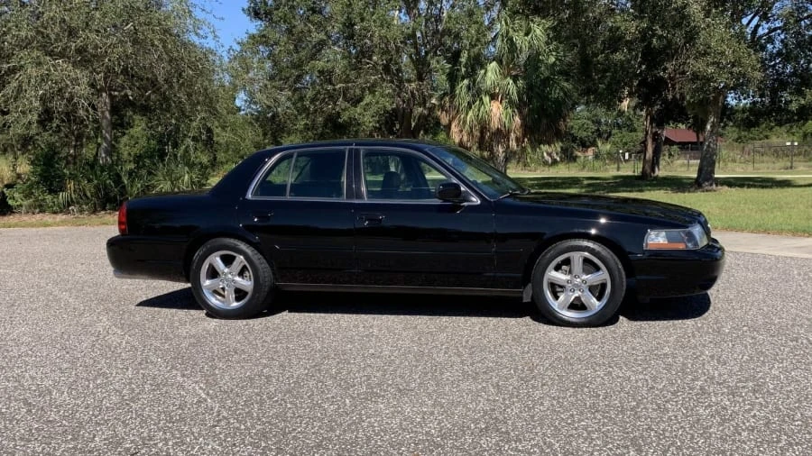 2004 Mercury Marauder - Image 7 of 20