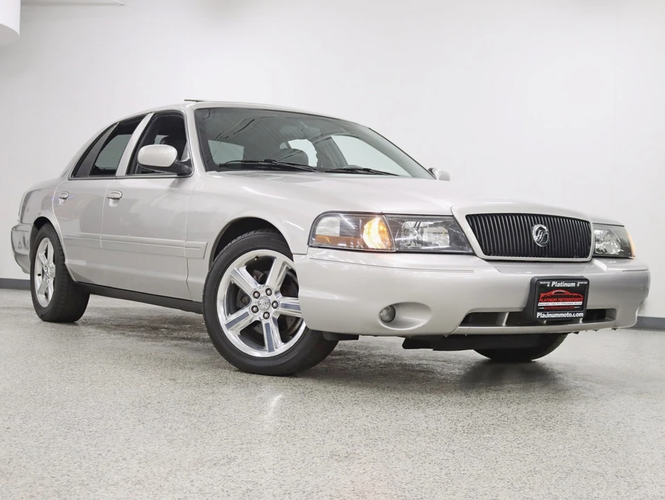 2004 Mercury Marauder - Image 8 of 12
