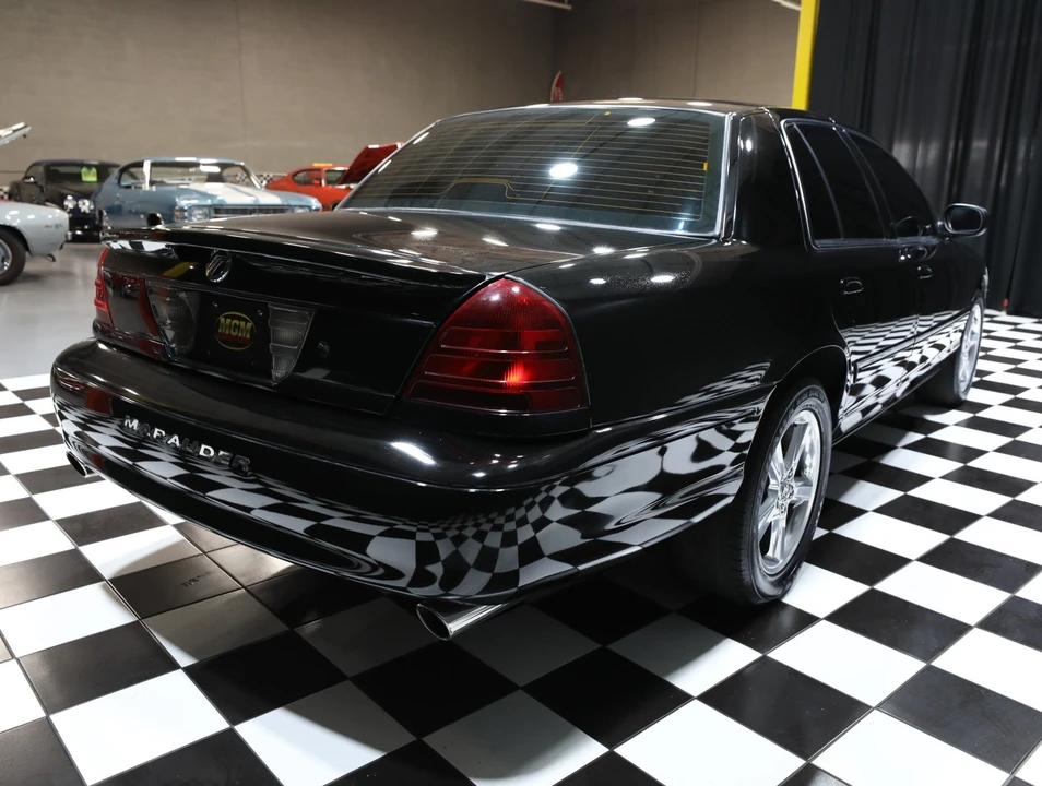 2004 Mercury Marauder - Image 16 of 31
