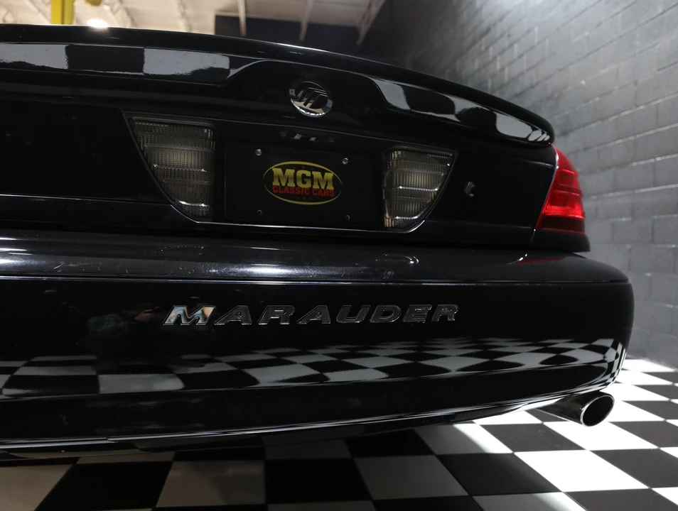 2004 Mercury Marauder - Image 18 of 31