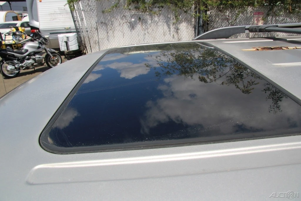 2004 Mercury - Image 12 of 24