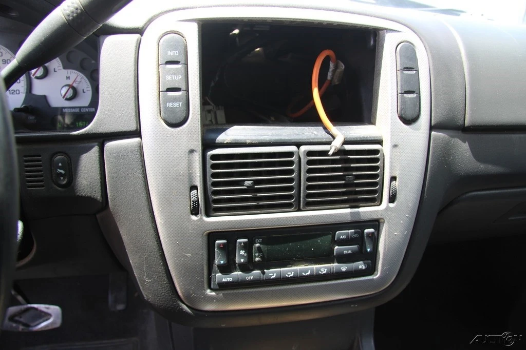 2004 Mercury - Image 19 of 24