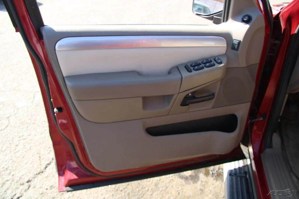 2004 Mercury - Image 11 of 21