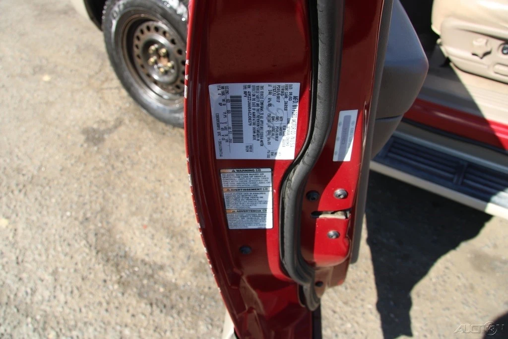 2004 Mercury - Image 10 of 21