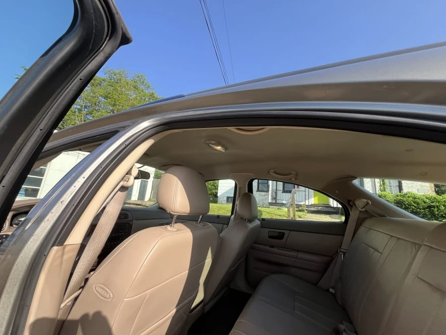 2004 Mercury Sable - Image 14 of 31