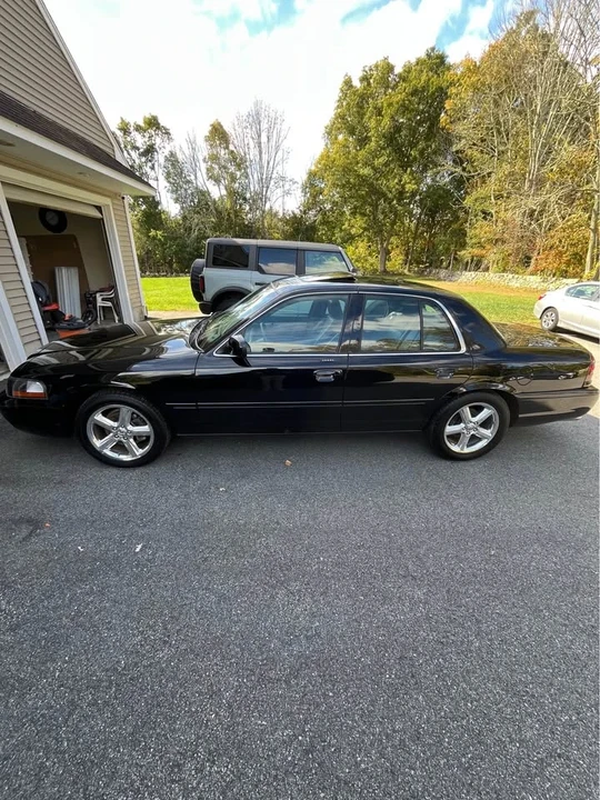 2004 Mercury Marauder - Image 6 of 19