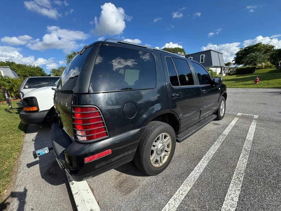 2004 Mercury - Image 2 of 19