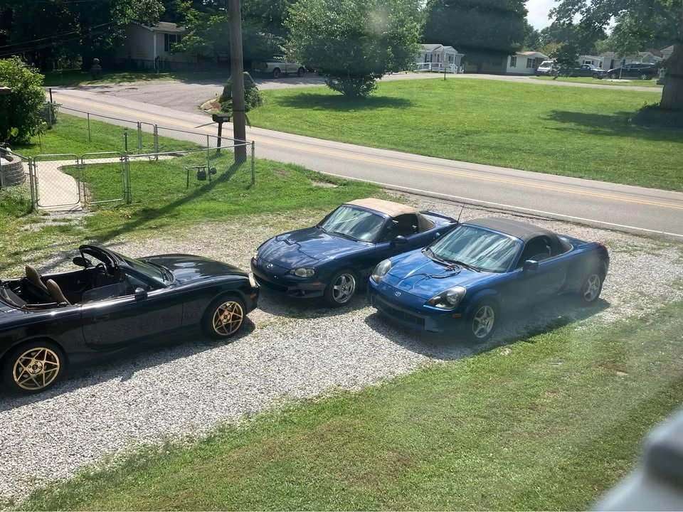 2004 Mazda NB MX-5 Miata - Image 2 of 5