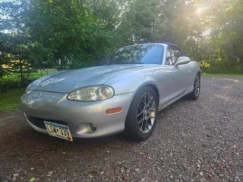 2004 Mazda MX-5 Miata