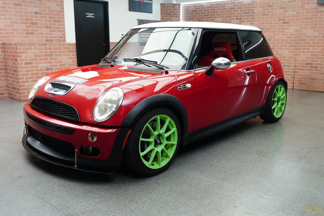 2004 Mini Mini Cooper S 1st Gen - Image 2 of 31