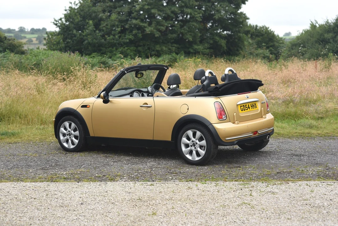 2004 Mini Mini 1st Gen - Image 10 of 30