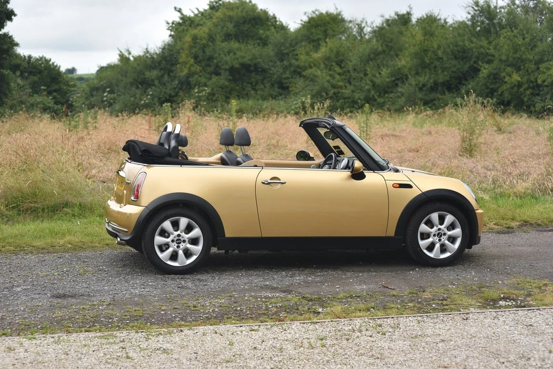 2004 Mini Mini 1st Gen - Image 3 of 30