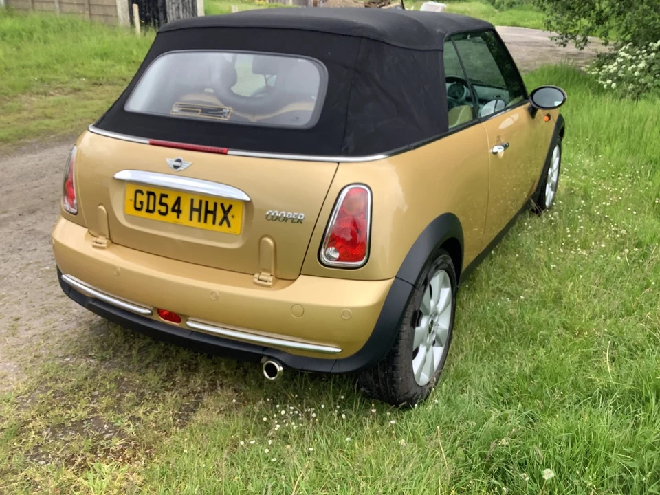2004 Mini Mini 1st Gen - Image 15 of 30