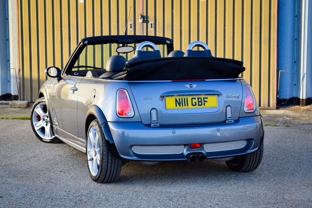 2004 Mini Mini Cooper S 1st Gen - Image 9 of 30