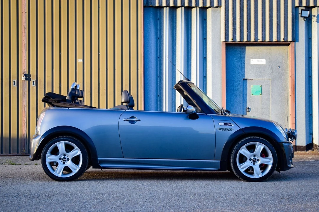 2004 Mini Mini Cooper S 1st Gen - Image 17 of 30