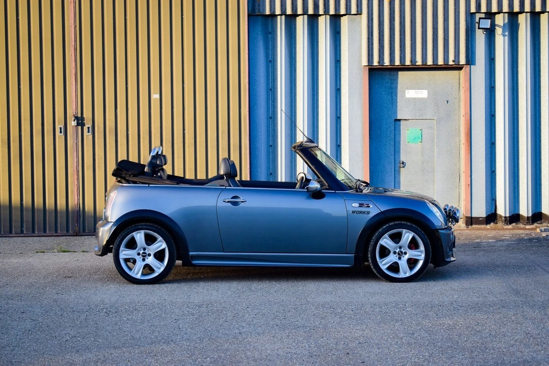 2004 Mini Mini Cooper S 1st Gen - Image 16 of 30