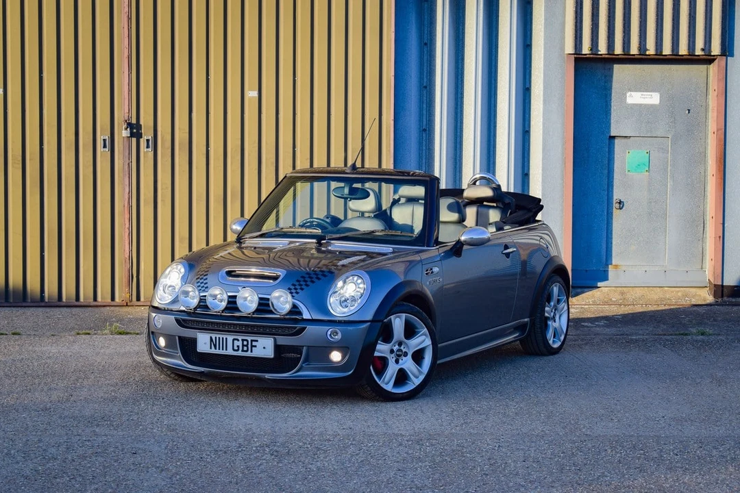 2004 Mini Mini Cooper S 1st Gen - Image 2 of 30