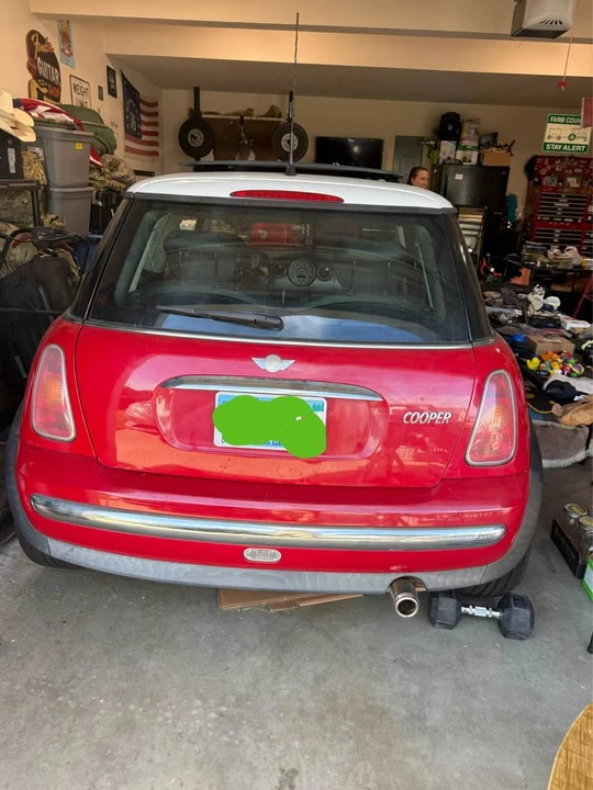 2004 Mini Mini 1st Gen - Image 2 of 5