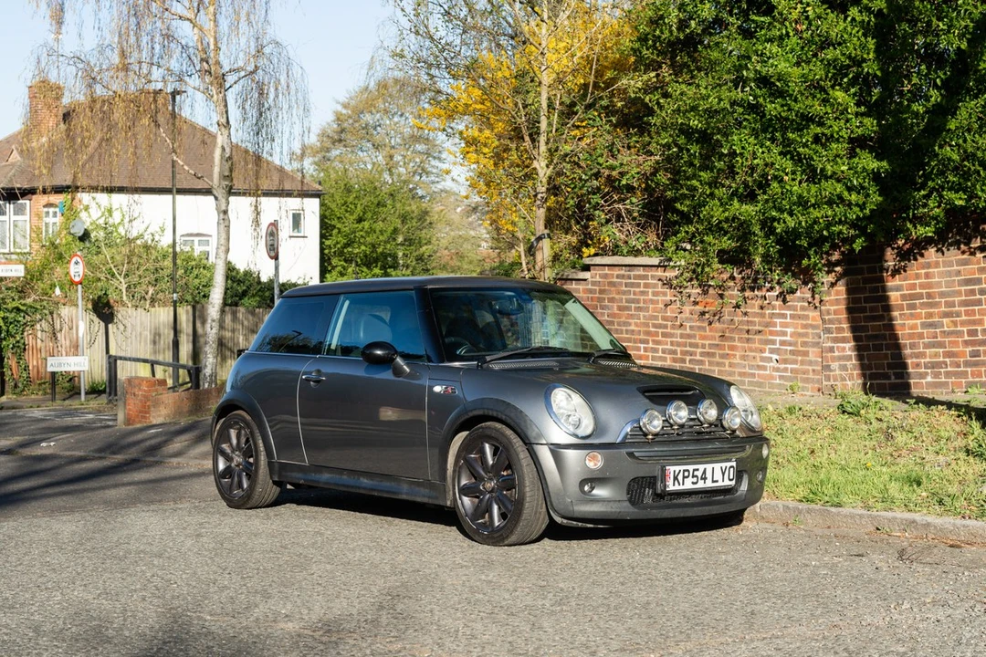 2004 Mini Mini Cooper S 1st Gen - Image 2 of 30