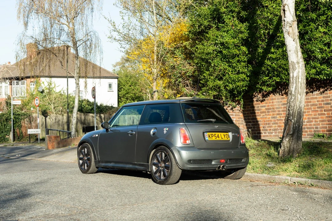 2004 Mini Mini Cooper S 1st Gen - Image 15 of 30