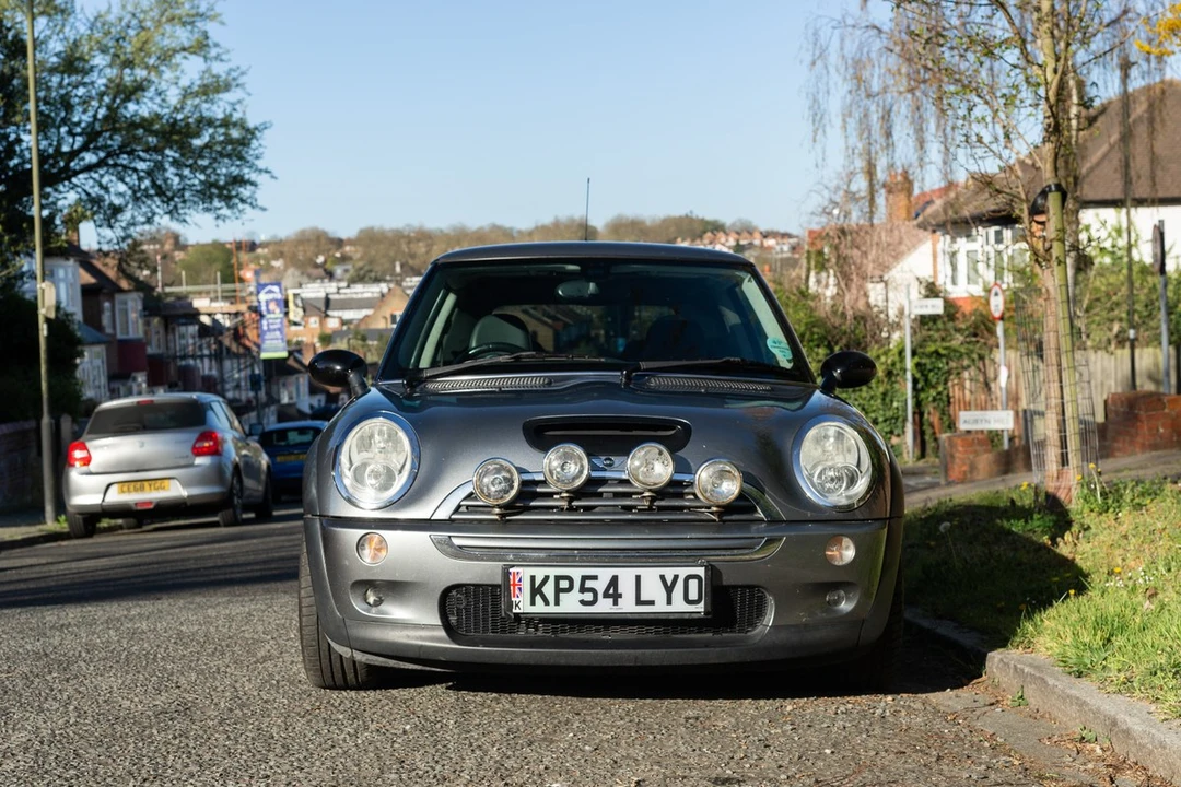 2004 Mini Mini Cooper S 1st Gen - Image 19 of 30