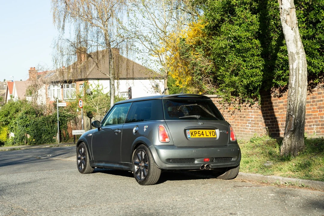 2004 Mini Mini Cooper S 1st Gen - Image 16 of 30