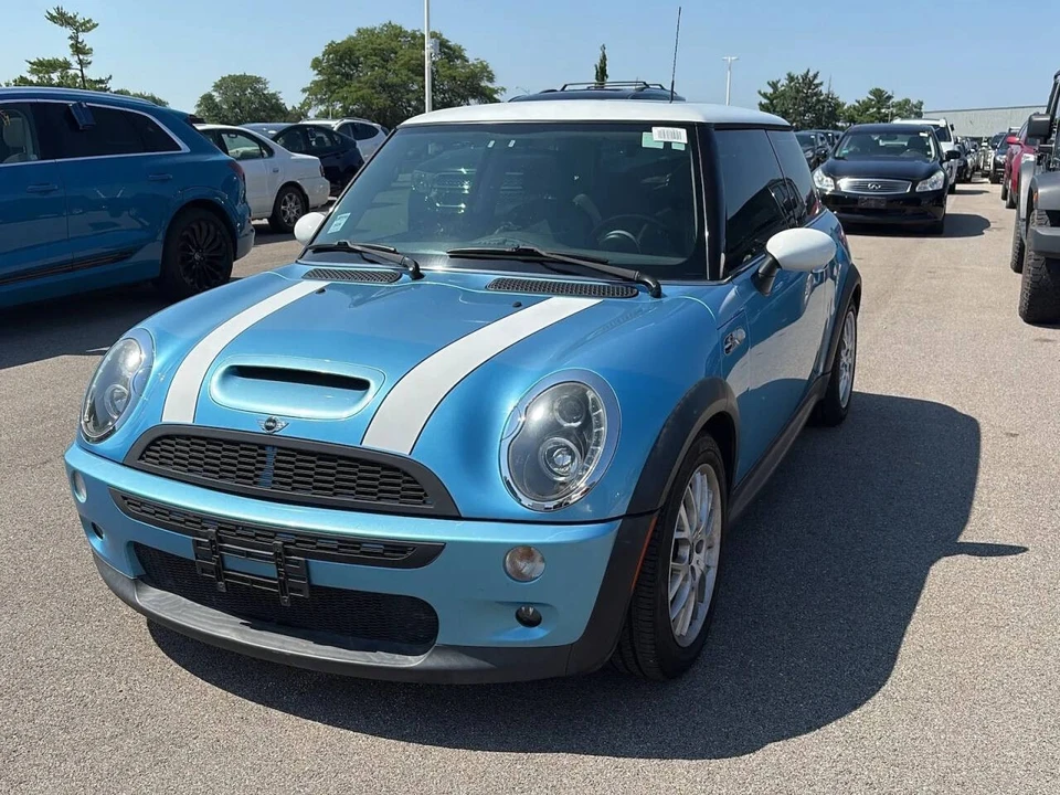 2004 Mini Mini Cooper S 1st Gen - Image 2 of 11