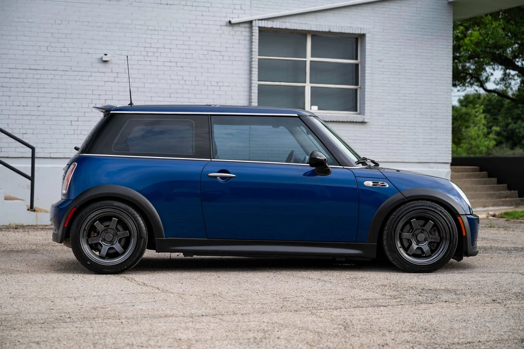 2004 Mini Mini Cooper S 1st Gen - Image 13 of 31