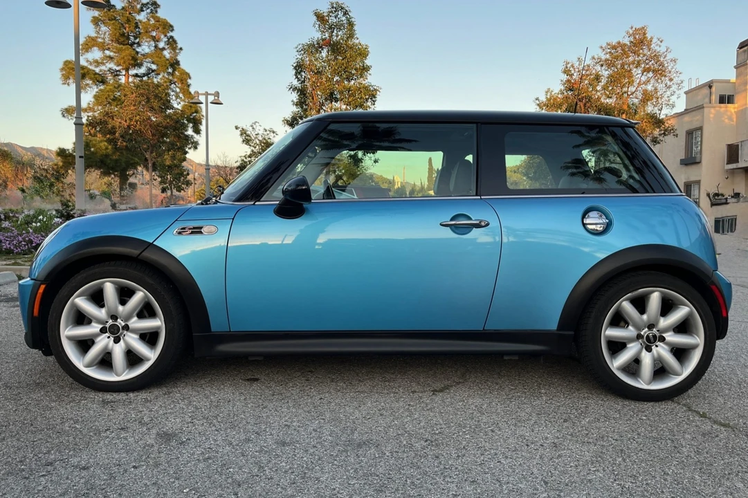 2004 Mini Mini Cooper S 1st Gen - Image 3 of 7