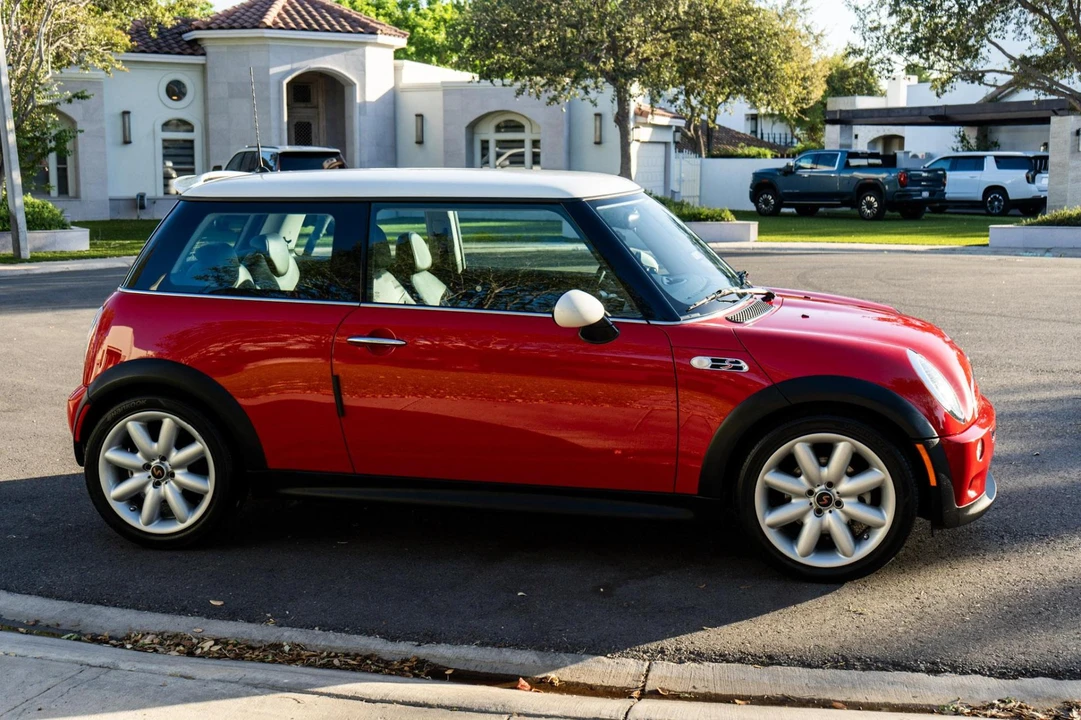 2004 Mini Mini Cooper S 1st Gen - Image 3 of 6