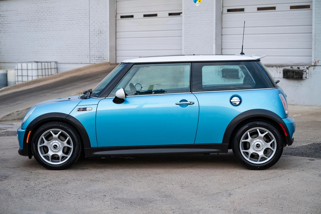 2004 Mini Mini Cooper S 1st Gen - Image 25 of 31