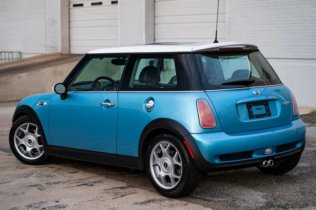 2004 Mini Mini Cooper S 1st Gen - Image 23 of 31