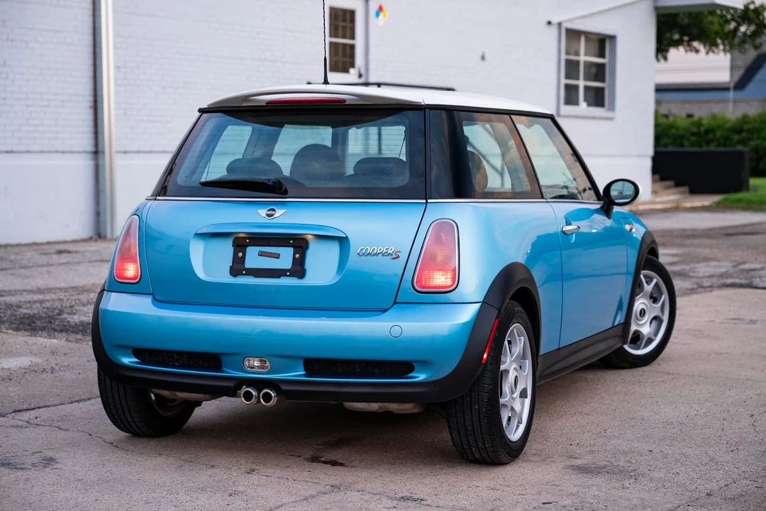 2004 Mini Mini Cooper S 1st Gen - Image 19 of 31