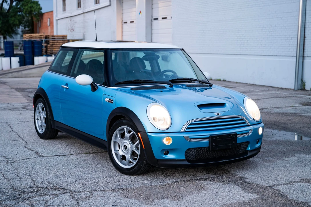 2004 Mini Mini Cooper S 1st Gen - Image 11 of 31