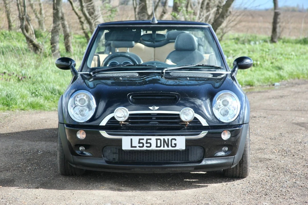 2004 Mini Mini Cooper S 1st Gen - Image 27 of 30