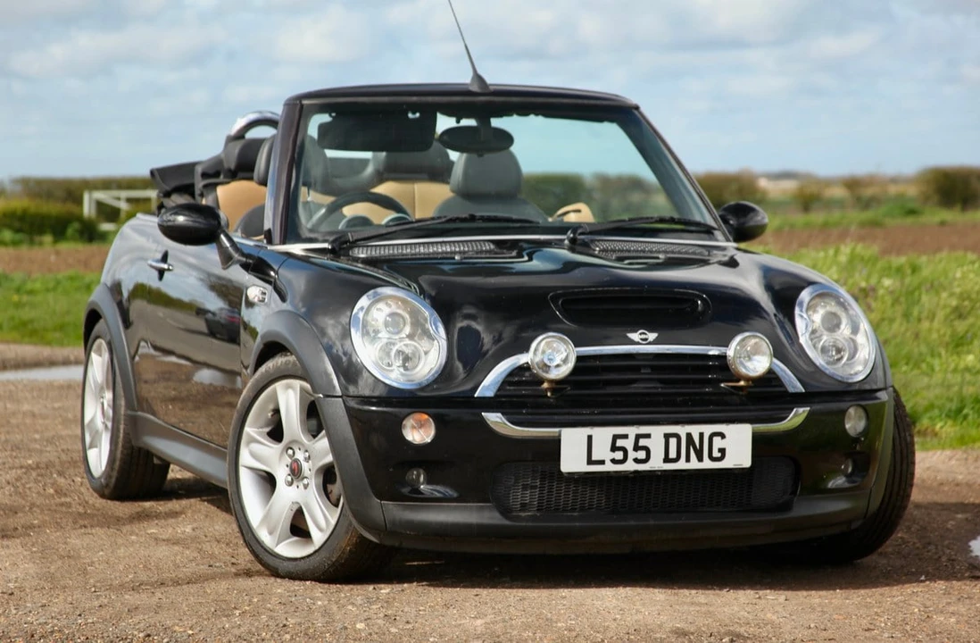 2004 Mini Mini Cooper S 1st Gen - Image 23 of 30