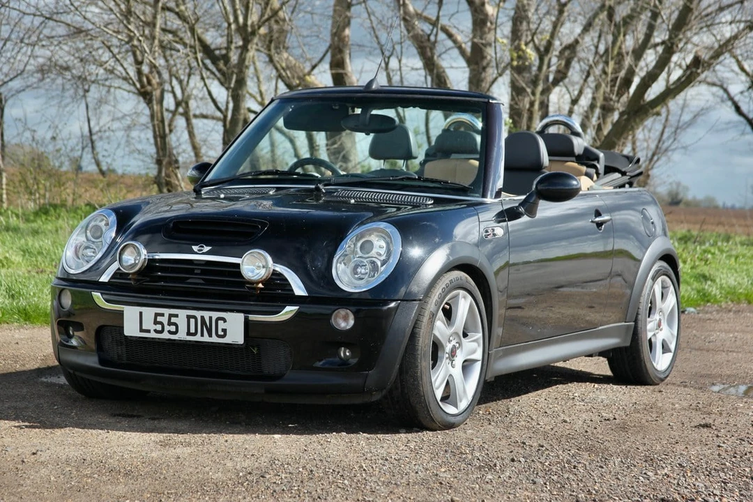 2004 Mini Mini Cooper S 1st Gen - Image 12 of 30