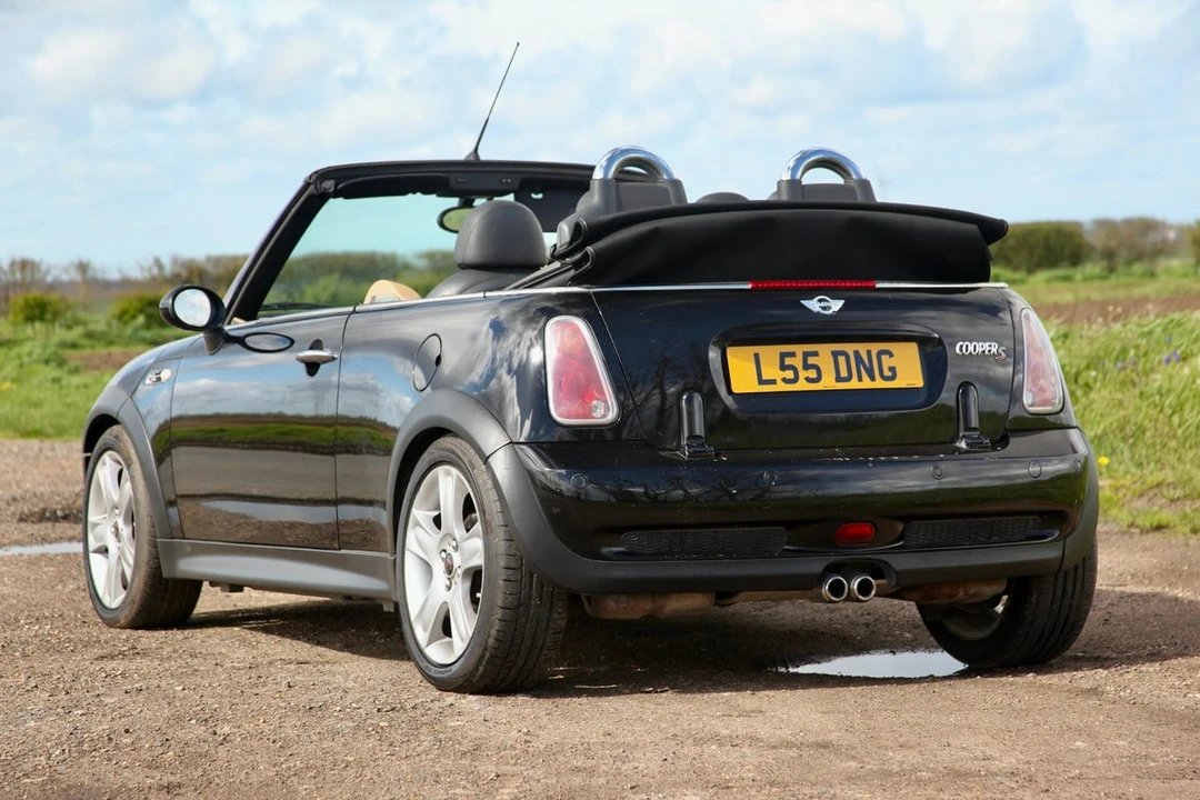 2004 Mini Mini Cooper S 1st Gen - Image 24 of 30