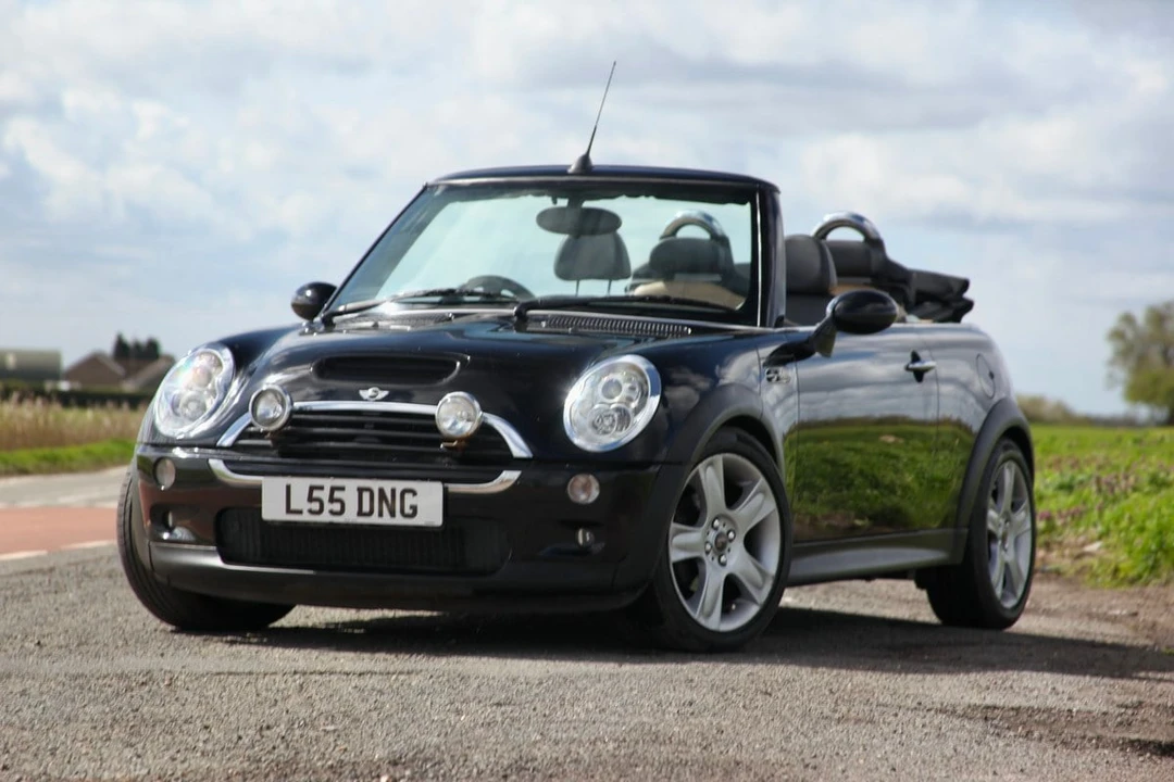 2004 Mini Mini Cooper S 1st Gen - Image 3 of 30