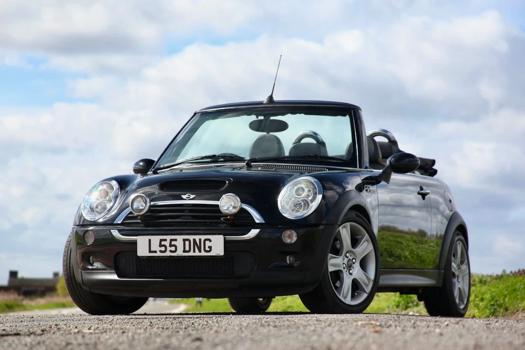 2004 Mini Mini Cooper S 1st Gen - Image 4 of 30