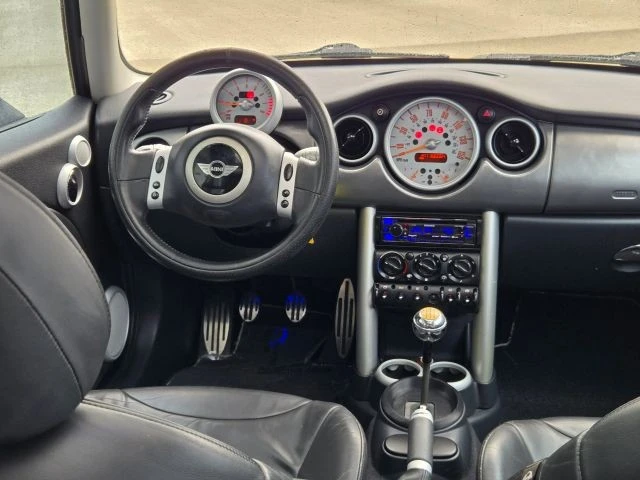 2004 Mini Mini Cooper S 1st Gen - Image 22 of 30