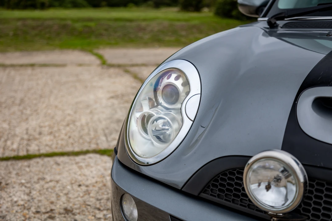 2004 Mini Mini Cooper S 1st Gen - Image 17 of 21