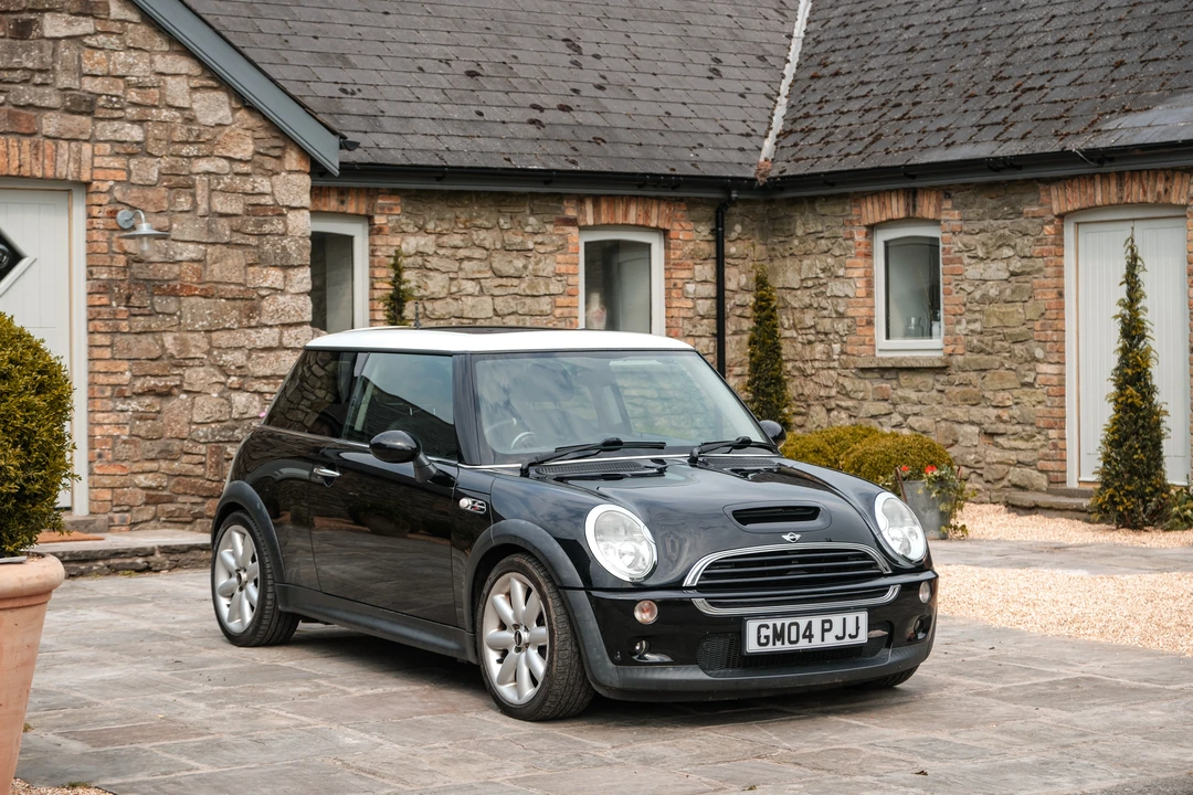 2004 Mini Mini Cooper S 1st Gen - Image 9 of 31