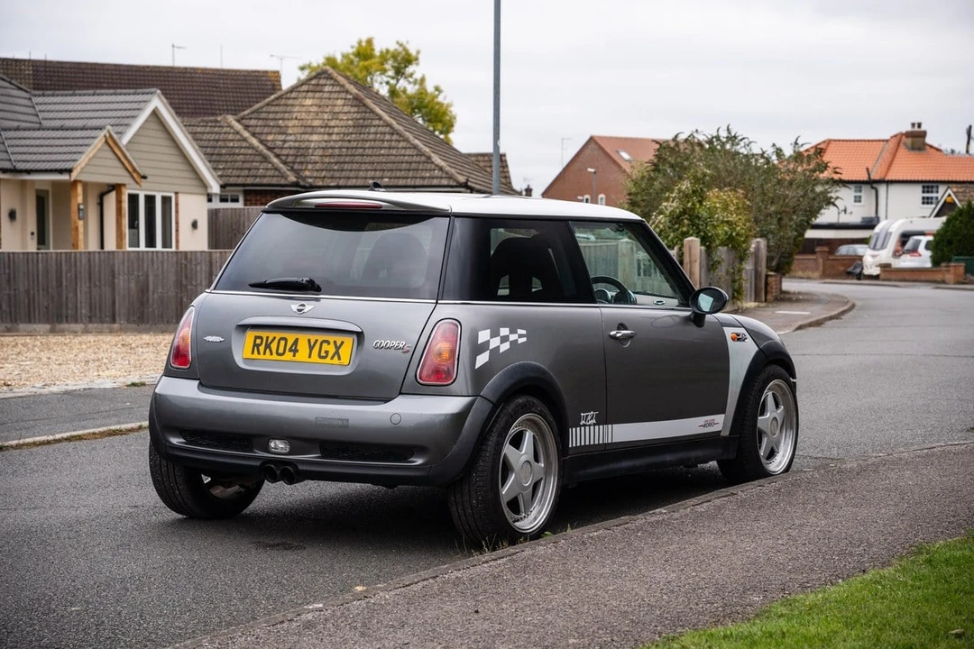 2004 Mini Mini Cooper S 1st Gen - Image 6 of 30