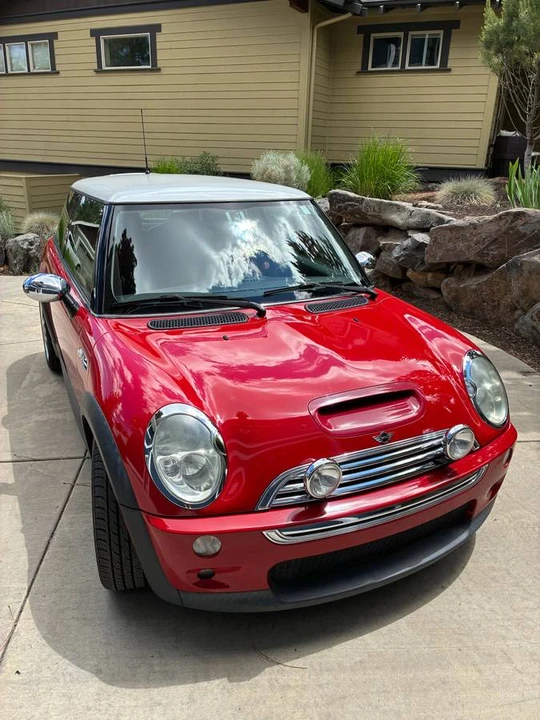 2004 Mini Mini Cooper S 1st Gen - Image 2 of 15