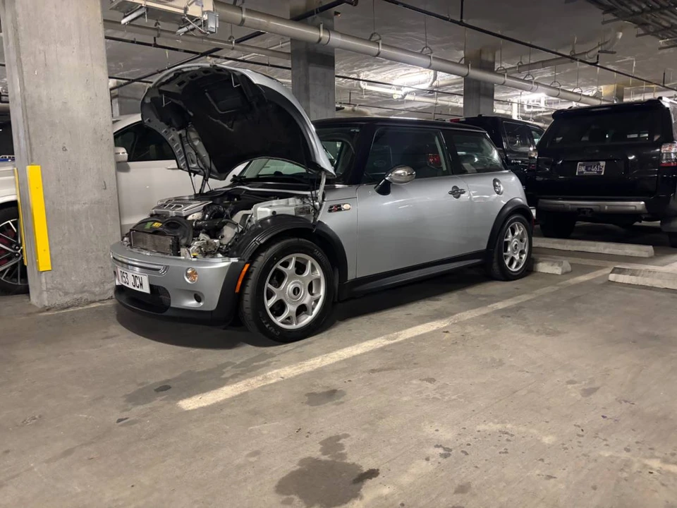 2004 Mini Mini John Cooper Works 1st Gen - Image 13 of 18