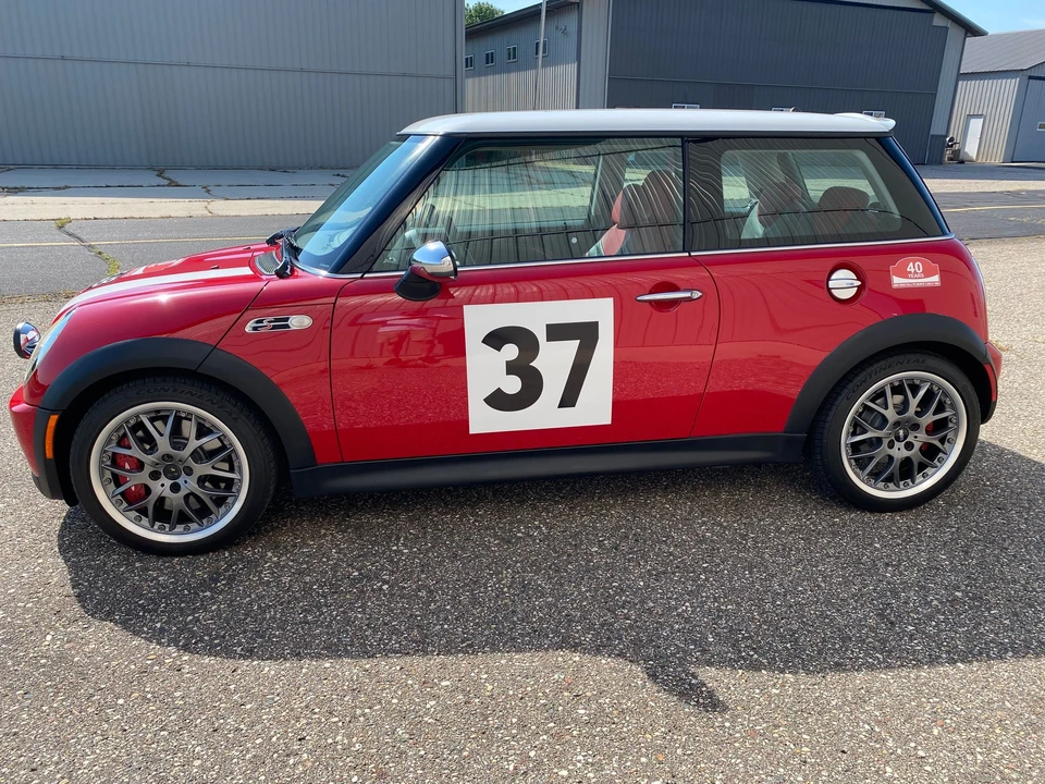 2004 Mini Mini Cooper S 1st Gen - Image 4 of 13